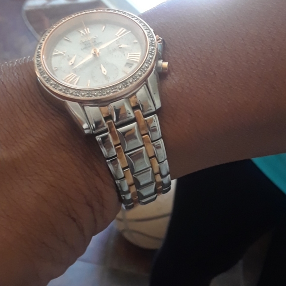 Seiko Solar Chronograph women's watch - Picture 12 of 12